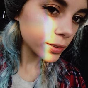 Meet your Posher, Chloé